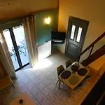 Дом отдыха Vassia Home's