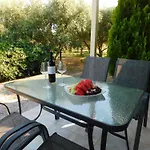 Vassia Home's Дом отдыха *