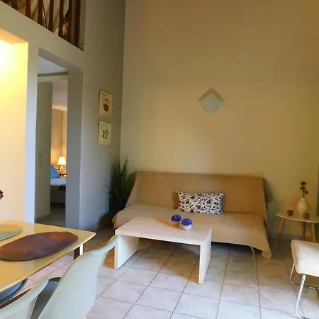 Vassia Home's * Θερμησία