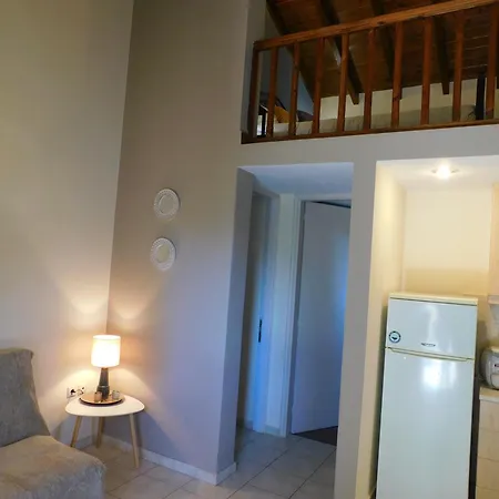 Vassia Home's * Θερμησία