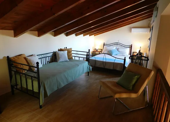 度假居 Vassia Home's Thermisía